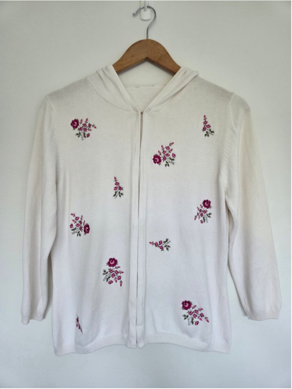 Vintage Embroidered Floral Hooded Cardigan Sweater Roses Medium Cottagecore